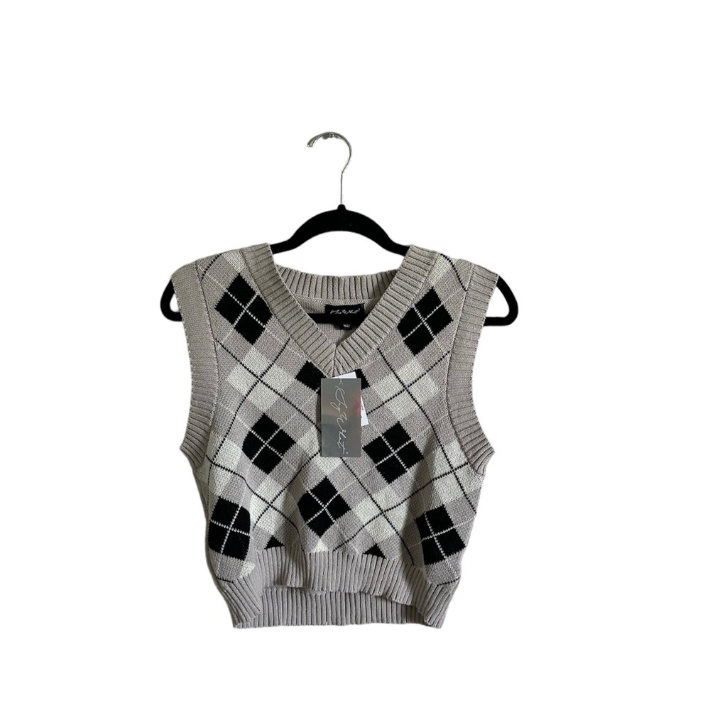 Never worn sweater vest
